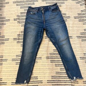 Abercrombie and Fitch Simone High Rise Slim Distressed Medium Wash Jeans Size 29